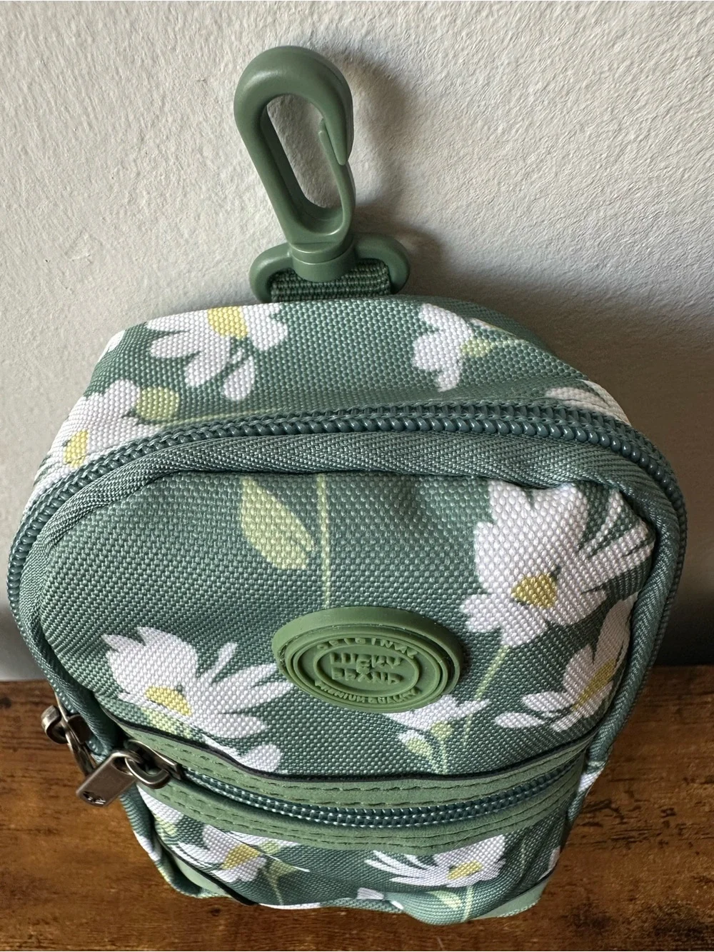 Lucky Brand Sage Green Daisy Mini Pouch Bag Charm Keychain with 2 Pockets NWOT